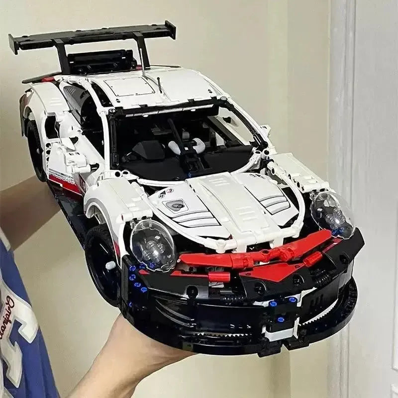 911 RSR with RC Engine and LED Lights
